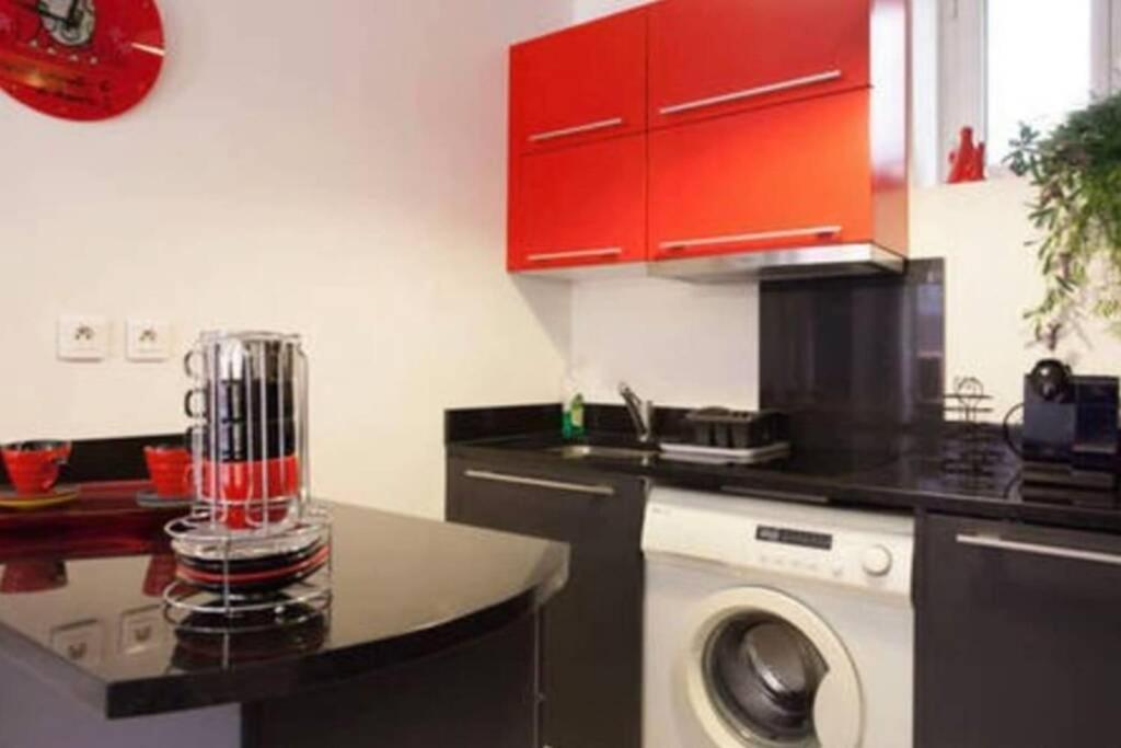 Appartement Avec Grande Terrasse A คานส์ ภายนอก รูปภาพ